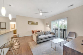 Bright and Designed 2BR in Walkable Plaza Midwood
